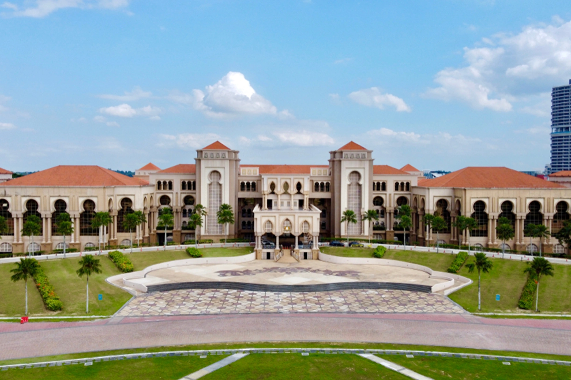 The Future of<br>Global Real Estate