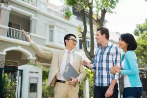 real-estate-negotiator