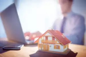 degree-real-estate-negotiator