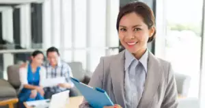 real-estate-agent