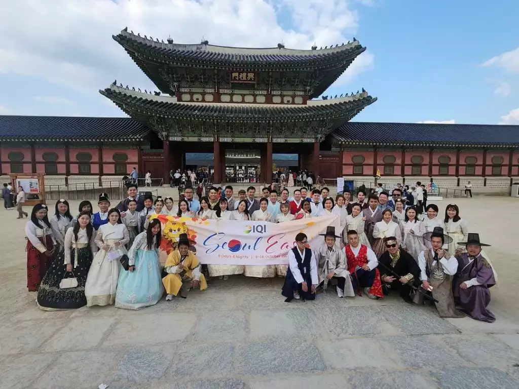 perunding hartanah IQI bercuti ke luar negara
