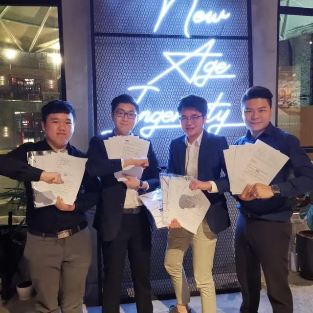 IQI Hugo 房地产中介