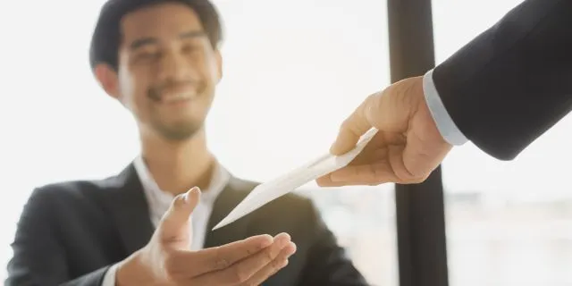 real estate agent salary