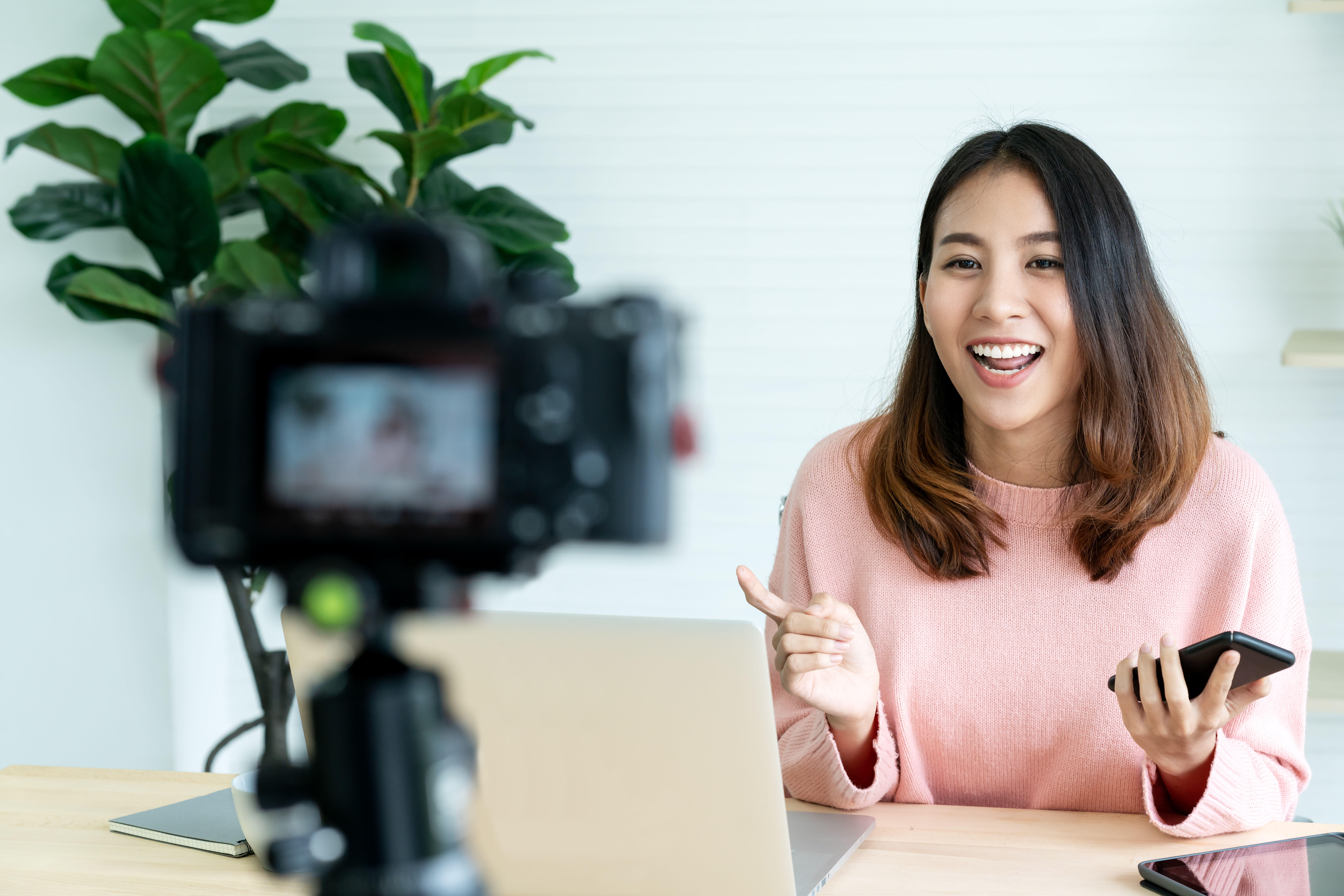 12 Malaysian Finance Influencers and Creators to Follow