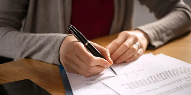 偿还房屋贷款给银行后,记得让银行开贷款结清证明