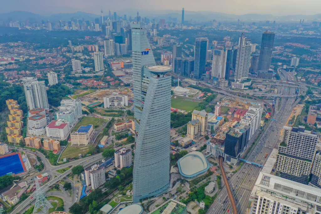 bangunan paling tinggi di malaysia kelima