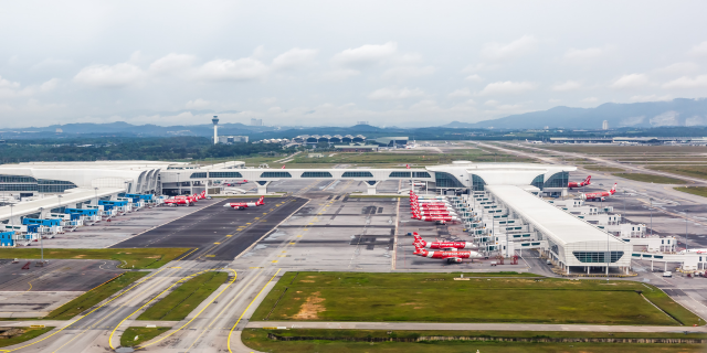 地理位置优越，交通便利