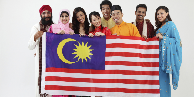 文化多元，语言沟通便利