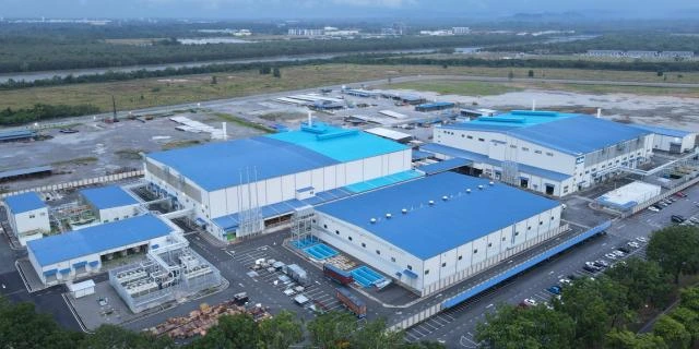 Commercial and Industrial Sectors