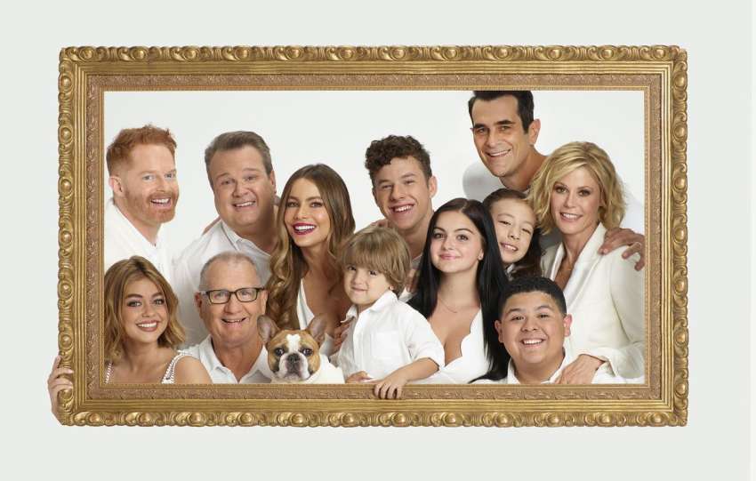 Modern family sitcom tv show