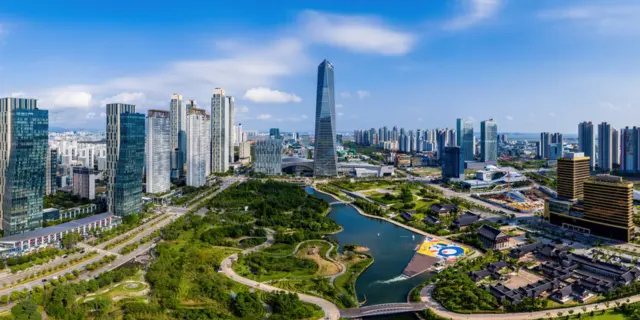 仁川凭借便捷的交通与现代化，成为韩国宜居城市之一。