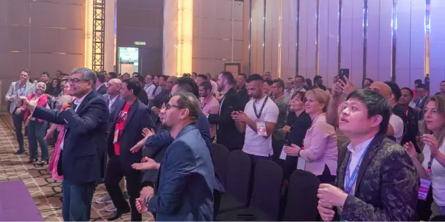 居外IQI国际峰会2025