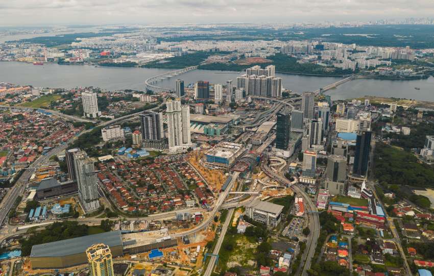 pemandangan dari jarak atas di antara johor dan singapore