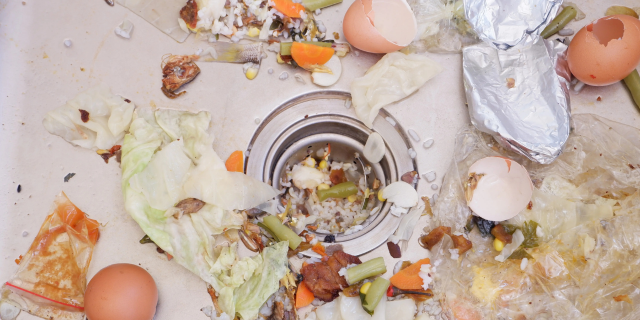 洗手盆内的厨余