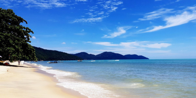 峇都丁宜 Batu Ferringhi